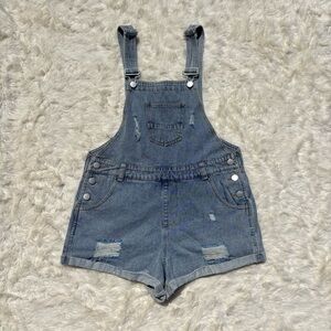 NWT Cloud Ten Medium Wash Distressed Denim Short Overalls Shortalls Small